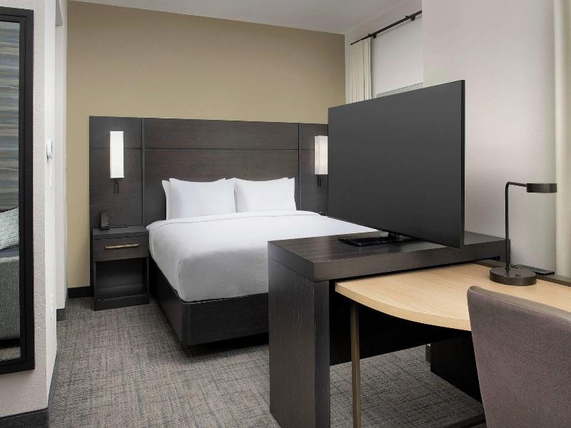 Residence Inn by Marriott Doral Mall Area image