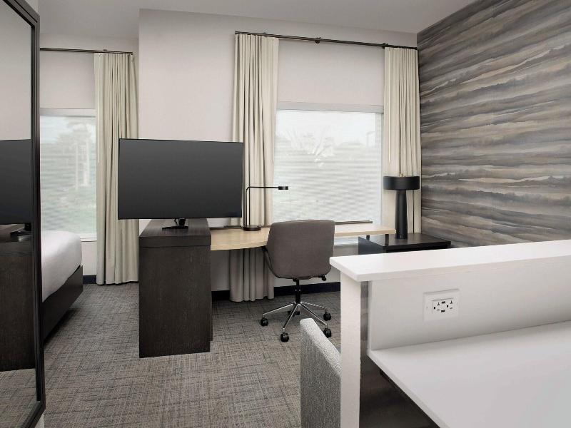 Residence Inn by Marriott Doral Mall Area image