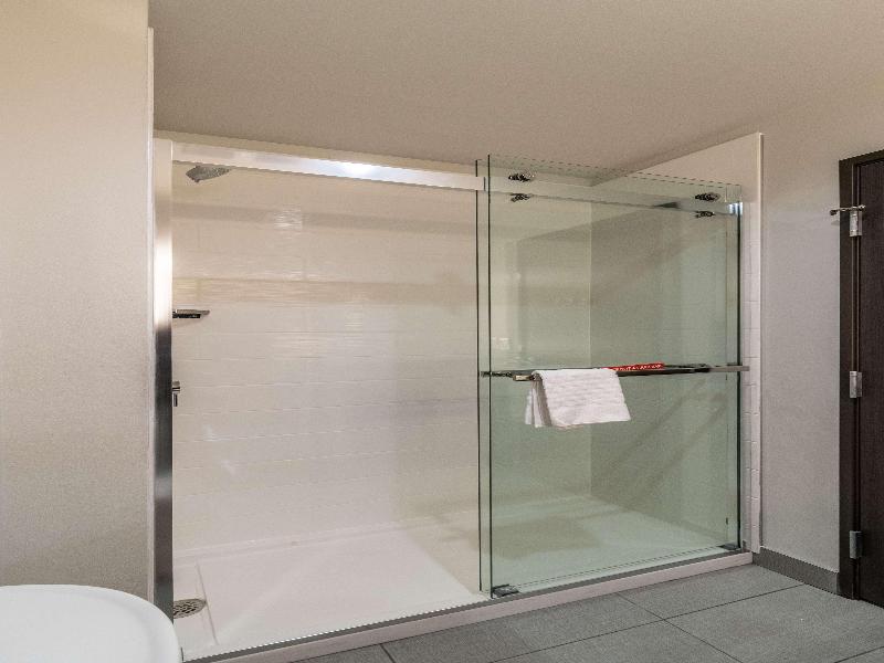 Best Western Plus Tacoma Hotel image
