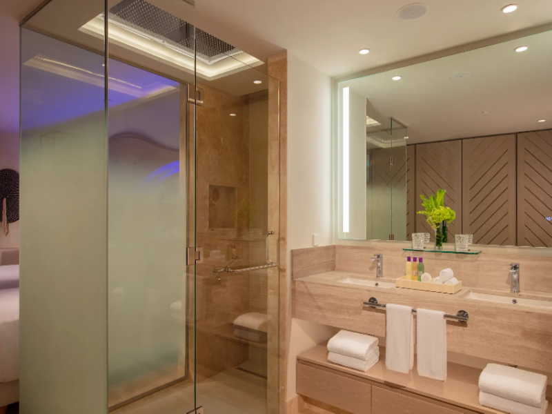 Breathless Cancun Soul Resort & Spa image