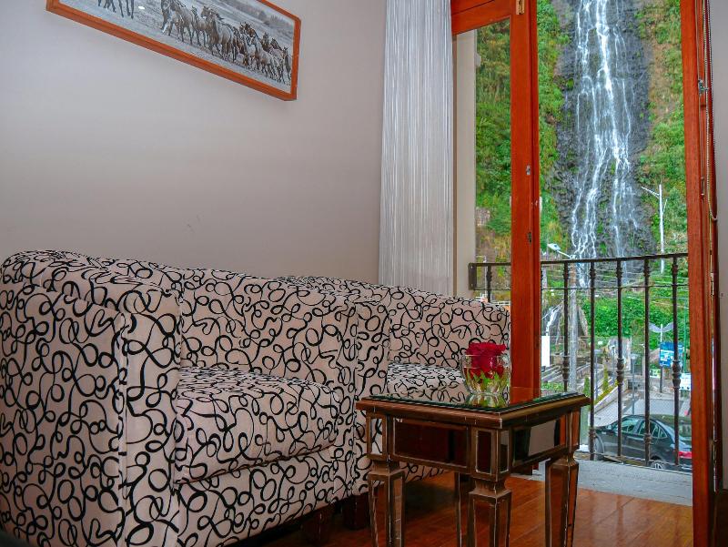 Sangay Spa Hotel image
