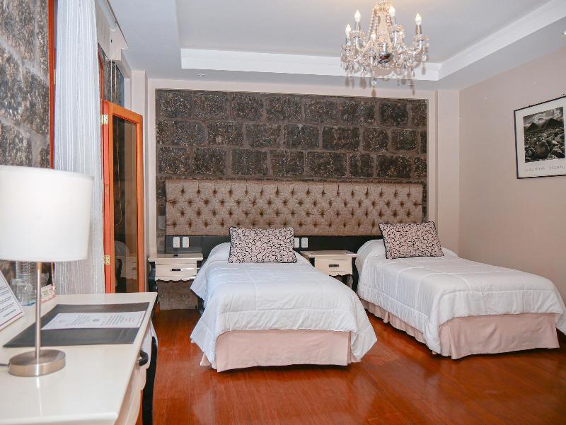 Sangay Spa Hotel image