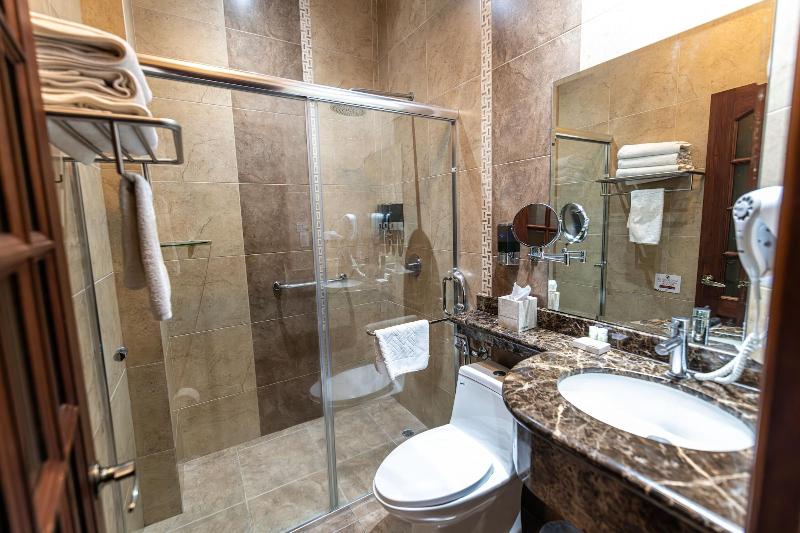 Sangay Spa Hotel image