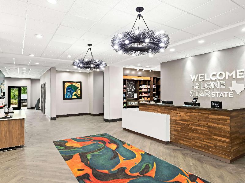 Hampton Inn Longview image