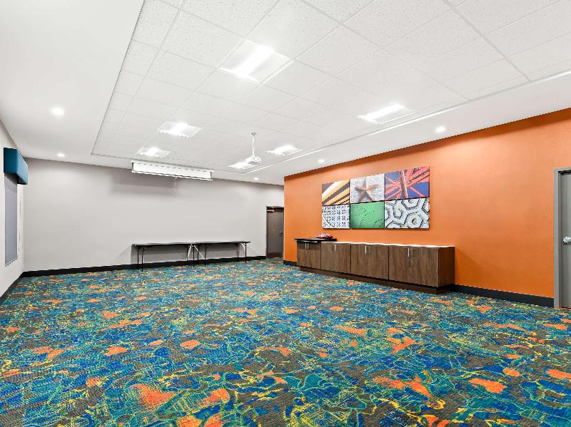 Hampton Inn Longview image