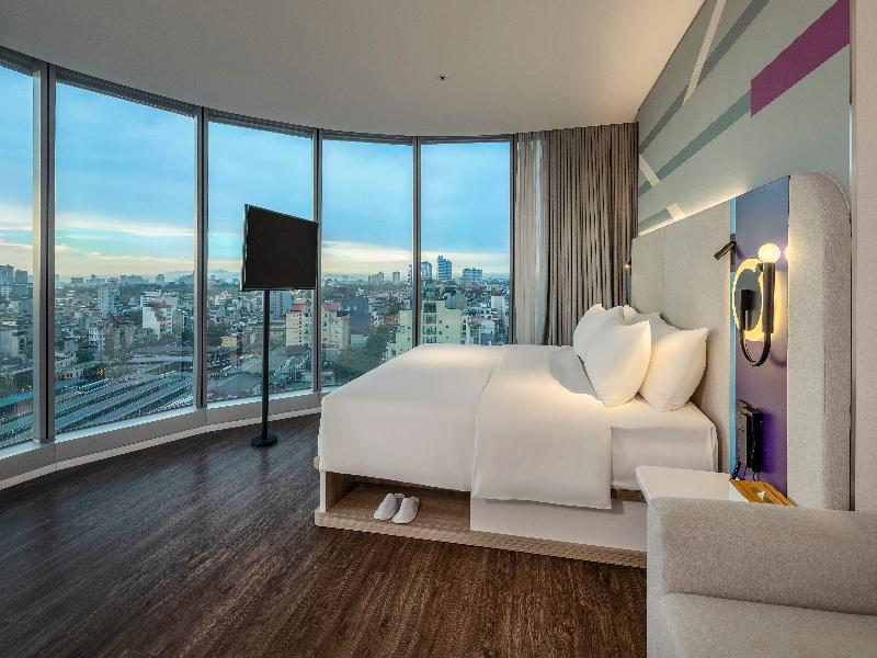 Tru by Hilton Hanoi Station image