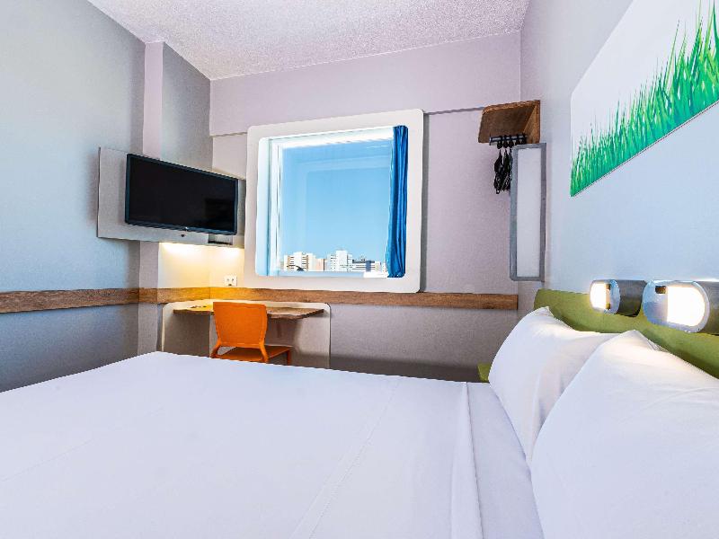 ibis Budget Fortaleza Praia de Iracema image