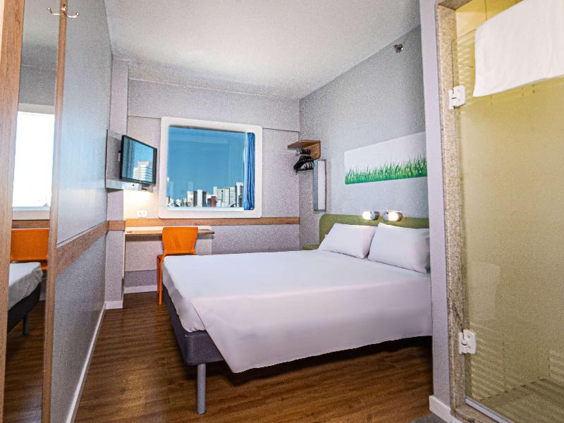 ibis Budget Fortaleza Praia de Iracema image