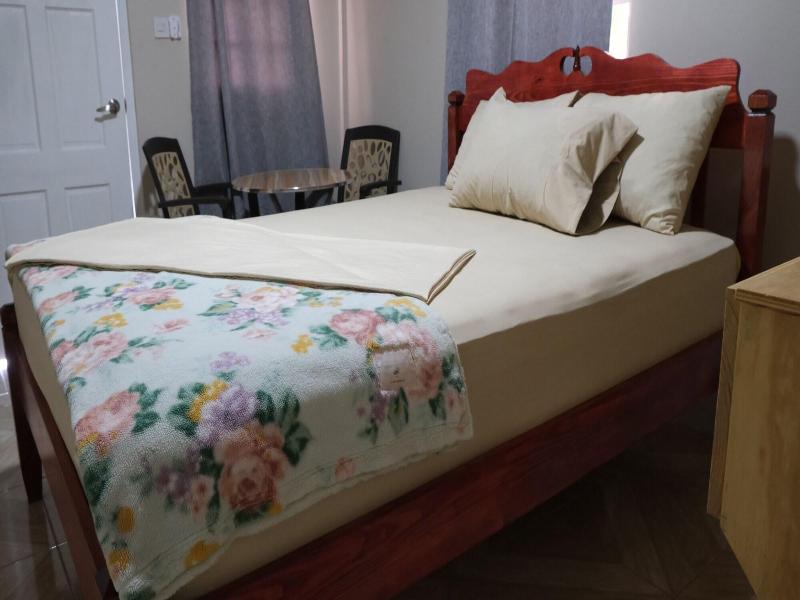 Hillview Apartments image