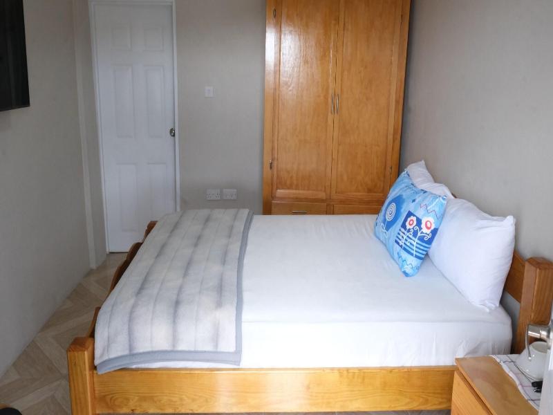 Hillview Apartments image