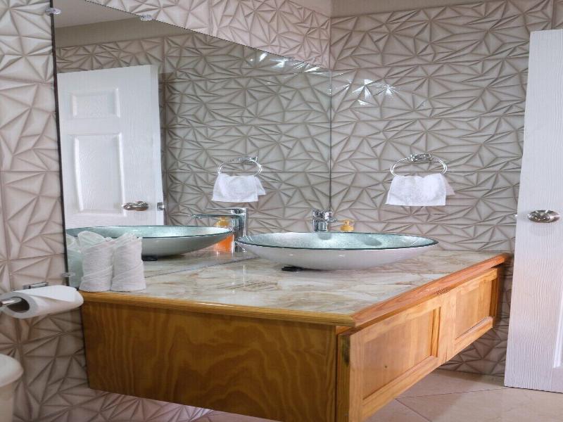 Hillview Apartments image