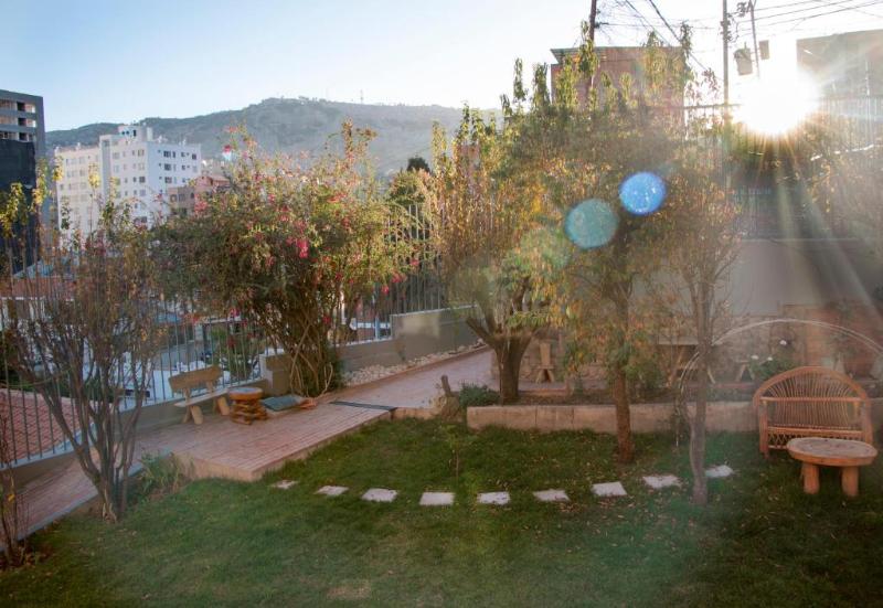 Qhini Hotel Boutique image