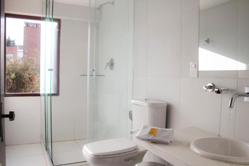 Qhini Hotel Boutique image
