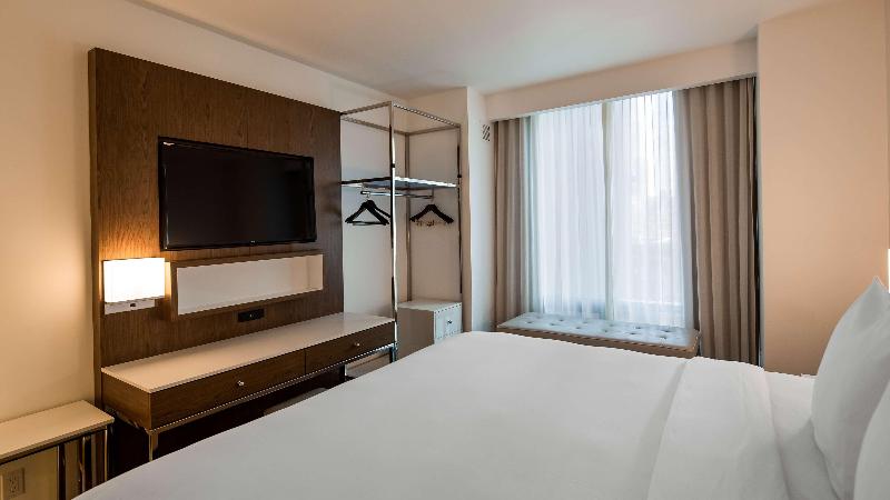 Best Western Premier Empire State Hotel image