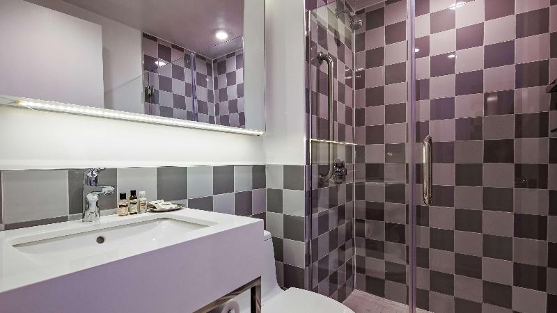 Best Western Premier Empire State Hotel image