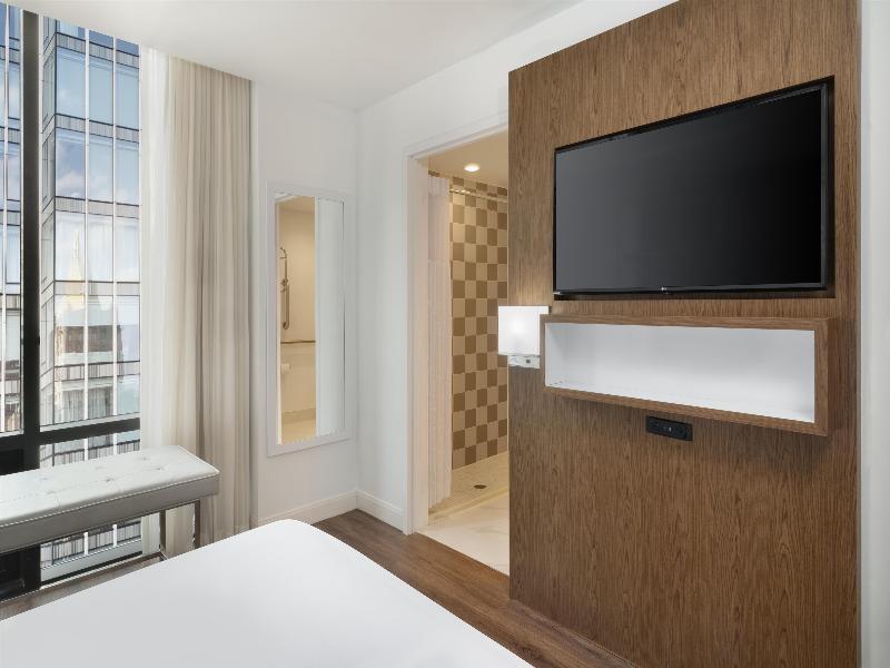Best Western Premier Empire State Hotel image