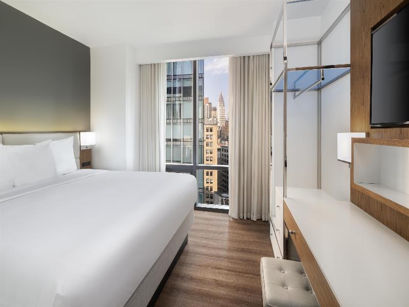 Best Western Premier Empire State Hotel image