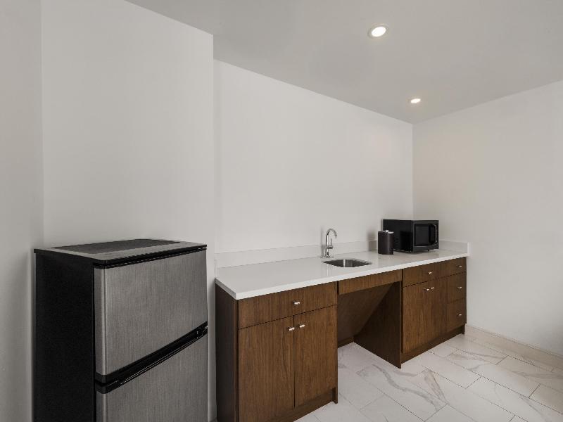 Best Western Premier Empire State Hotel image