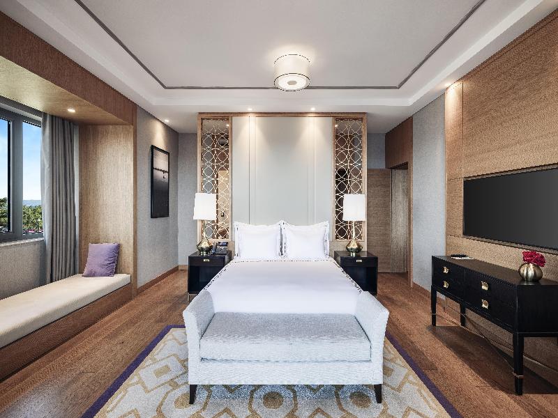 Birun Ada Hotel image