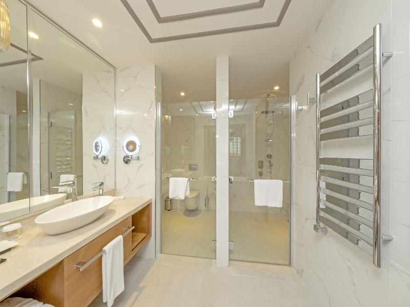 Birun Ada Hotel image