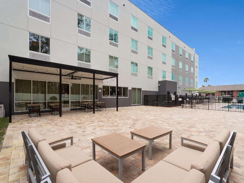 Wyndham Garden Orlando Airport image