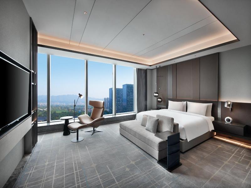 Crowne Plaza Hangzhou Science City image