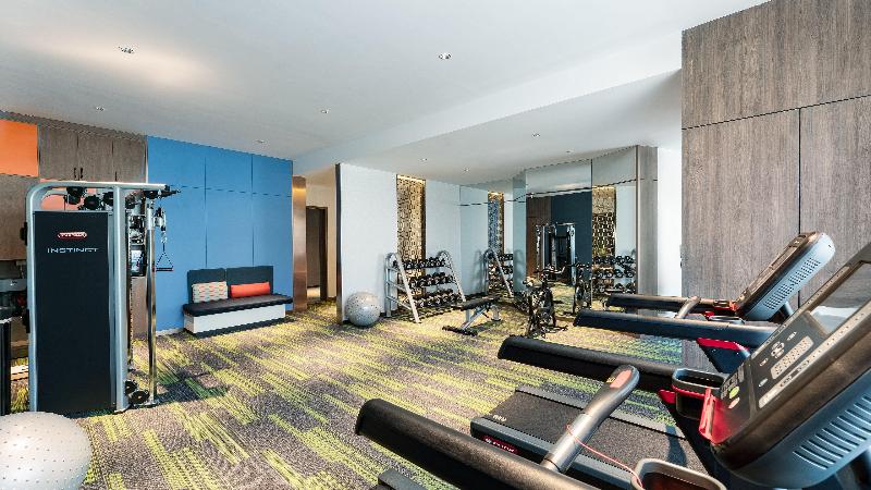 Holiday Inn Express Xining Railway Station image