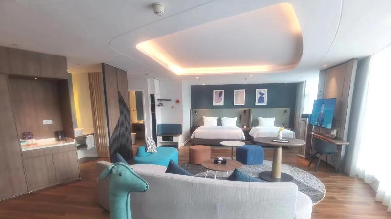 Holiday Inn Express Xining Railway Station image