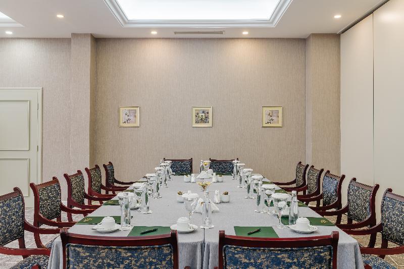 The Arkin Colony Hotel image
