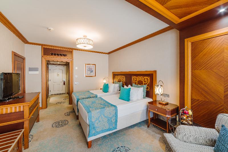 The Arkin Colony Hotel image