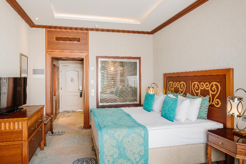 The Arkin Colony Hotel image