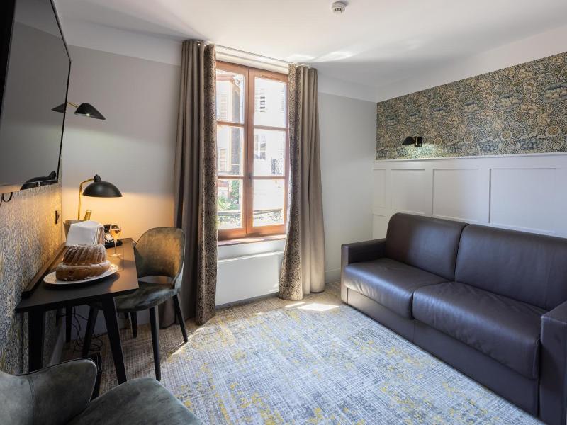 Logis Hotel Du Mouton image