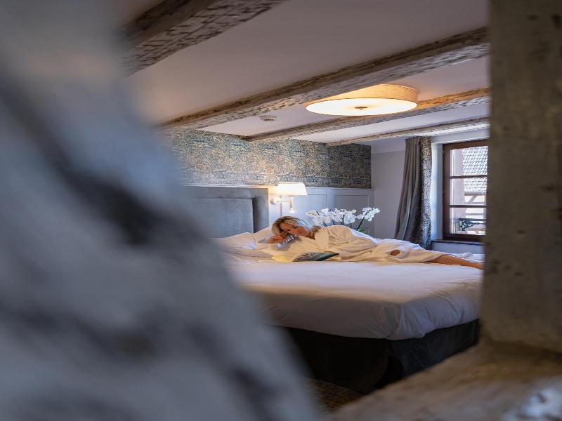 Logis Hotel Du Mouton image