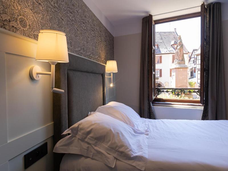 Logis Hotel Du Mouton image