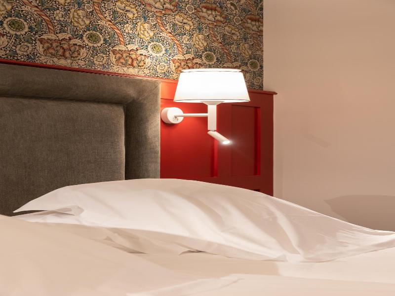 Logis Hotel Du Mouton image