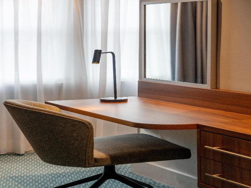 Hampton by Hilton Canterbury image