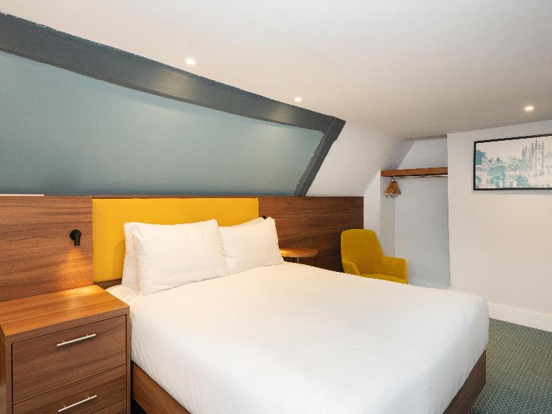 Hampton by Hilton Canterbury image