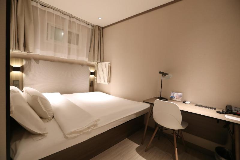 Hanting Hotel Beijing Yansha Xinyuanli 4