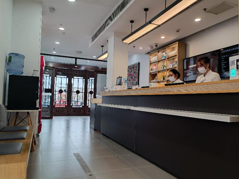 Hanting Hotel Hunchun Commercial Street image 2