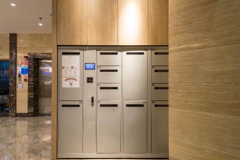 Hanting Hotel  Haining Haichang Road Railway Stati image