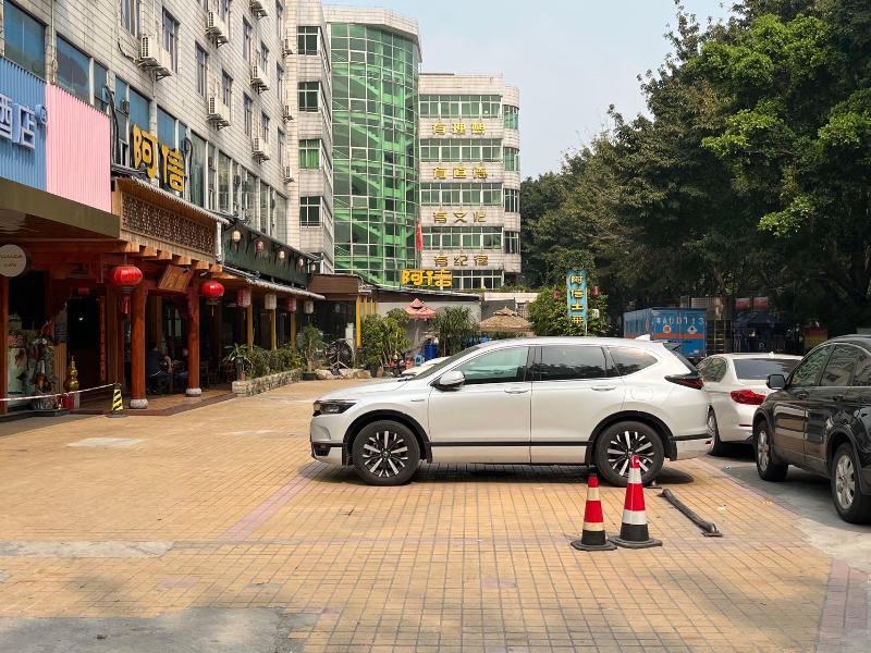 Hanting Hotel Guangzhou Tianpingjia Metro Station