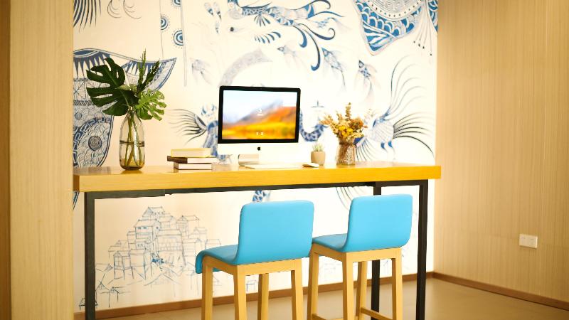Hanting Hotel Kaili International Trade Shopping  image