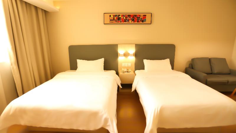 Hanting Hotel Kaili International Trade Shopping  image