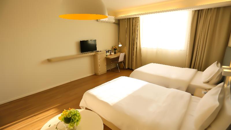 Hanting Hotel Kaili International Trade Shopping  image