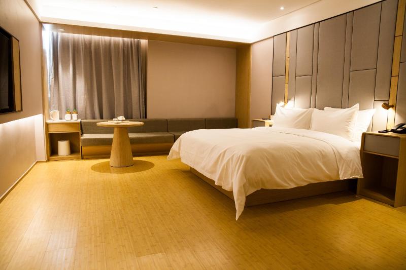 Ji Hotel Lanzhou West Railway Station North branch image