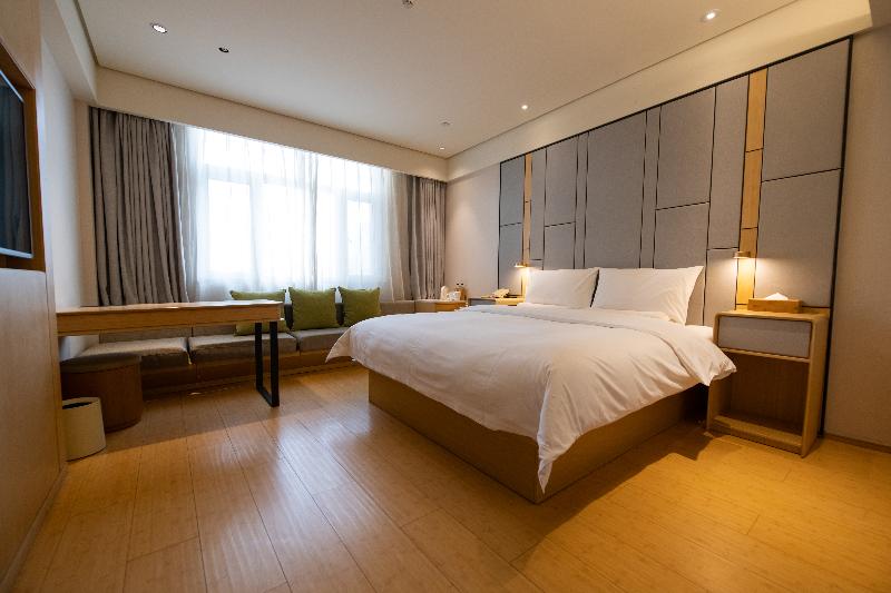 Ji Hotel Shihezi 5