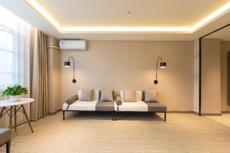 Hanting Hotel (Cebu Baolong Plaza ) image
