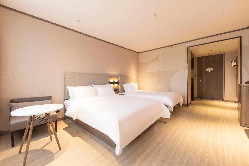 Hanting Hotel (Cebu Baolong Plaza ) image