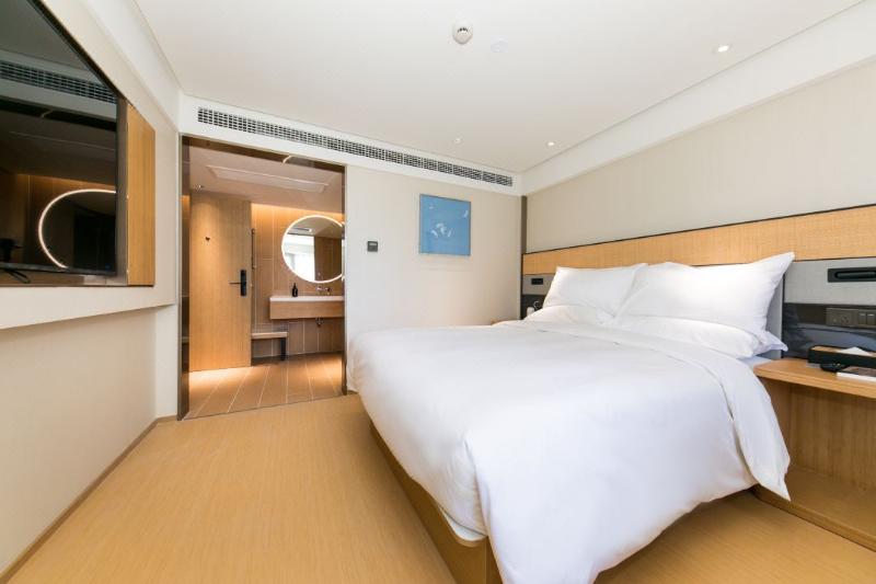 Ji Hotel (Shanghai Hongqiao Maotai Road) image