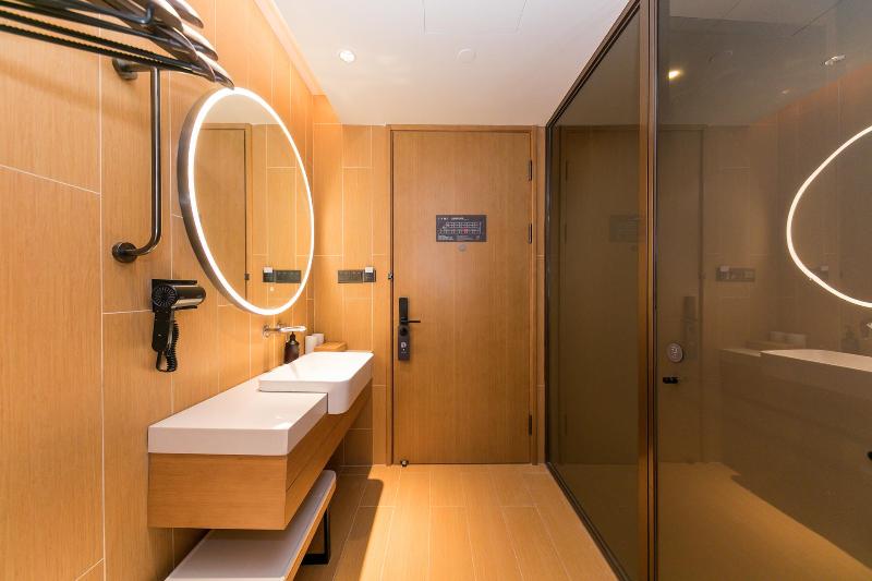 Ji Hotel (Shanghai Xujiahui) image